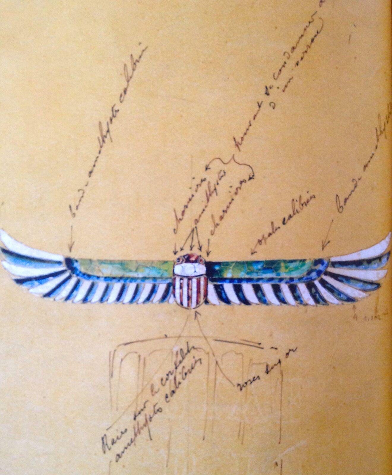 Dessin de René Lalique vers 1880-1910 Pectoral égyptien hanneton ailes ouvertes.