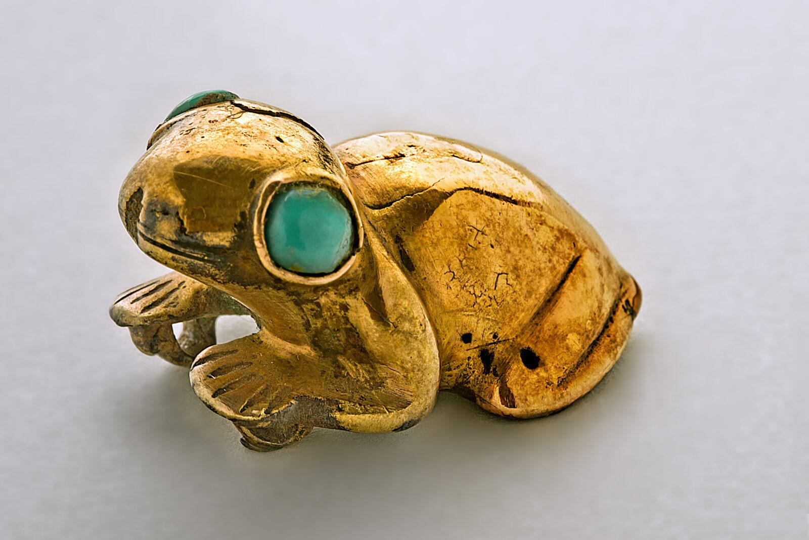 Grenouille en Or et turquoises Crédit Musée du Quai Branly