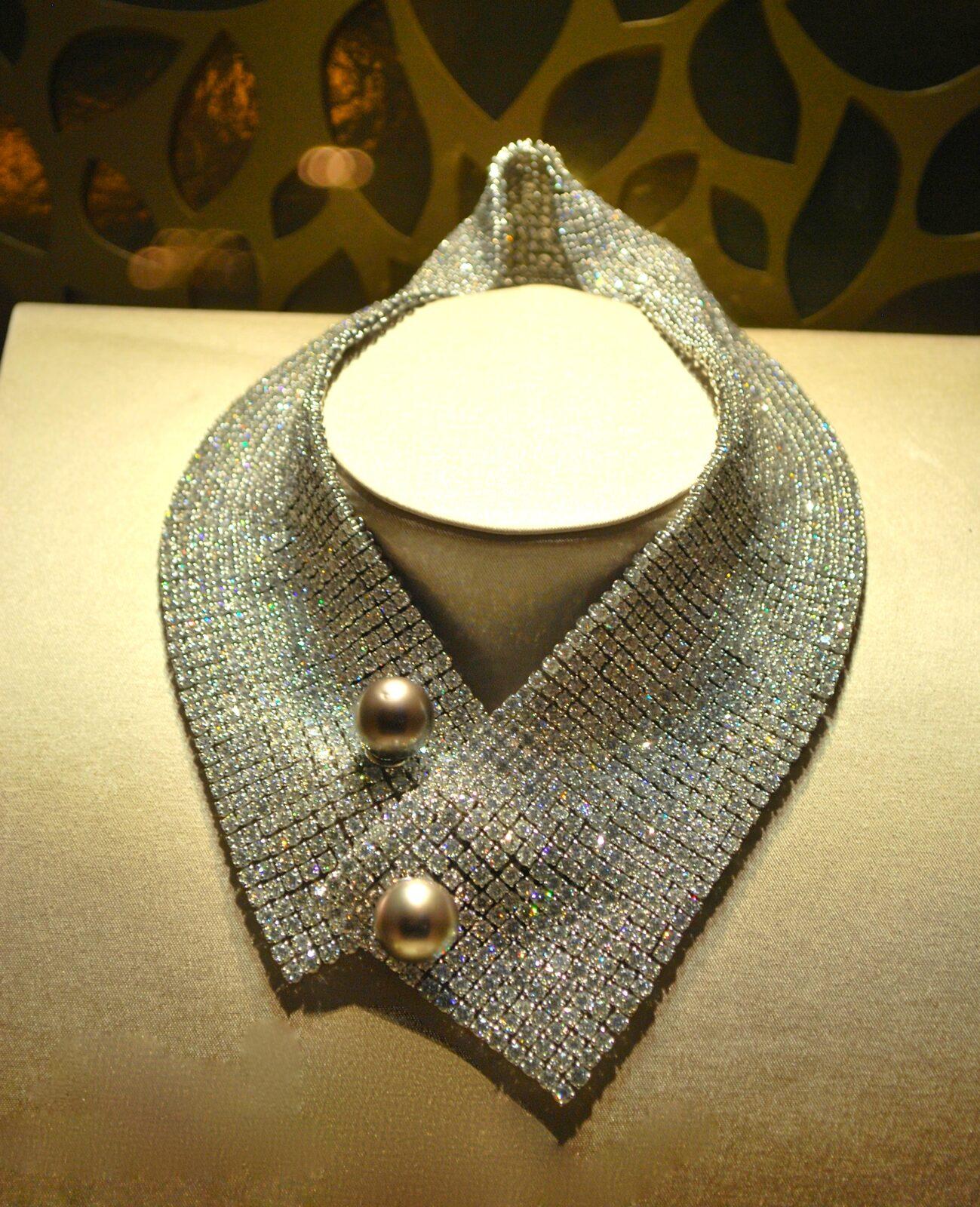 NOEL PLACE VENDÔME ESPRIT JOAILLERIE