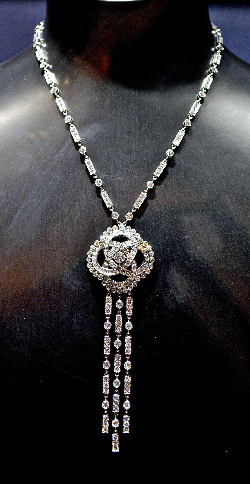 NOEL PLACE VENDÔME ESPRIT JOAILLERIE