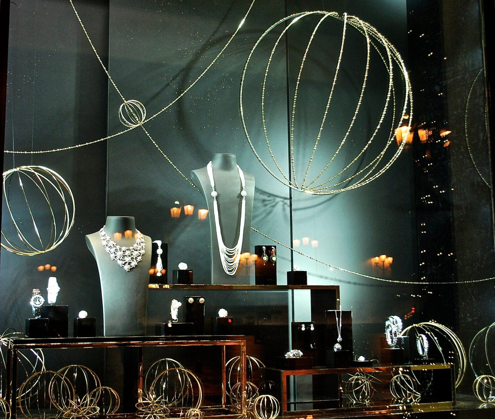 NOEL PLACE VENDÔME ESPRIT JOAILLERIE