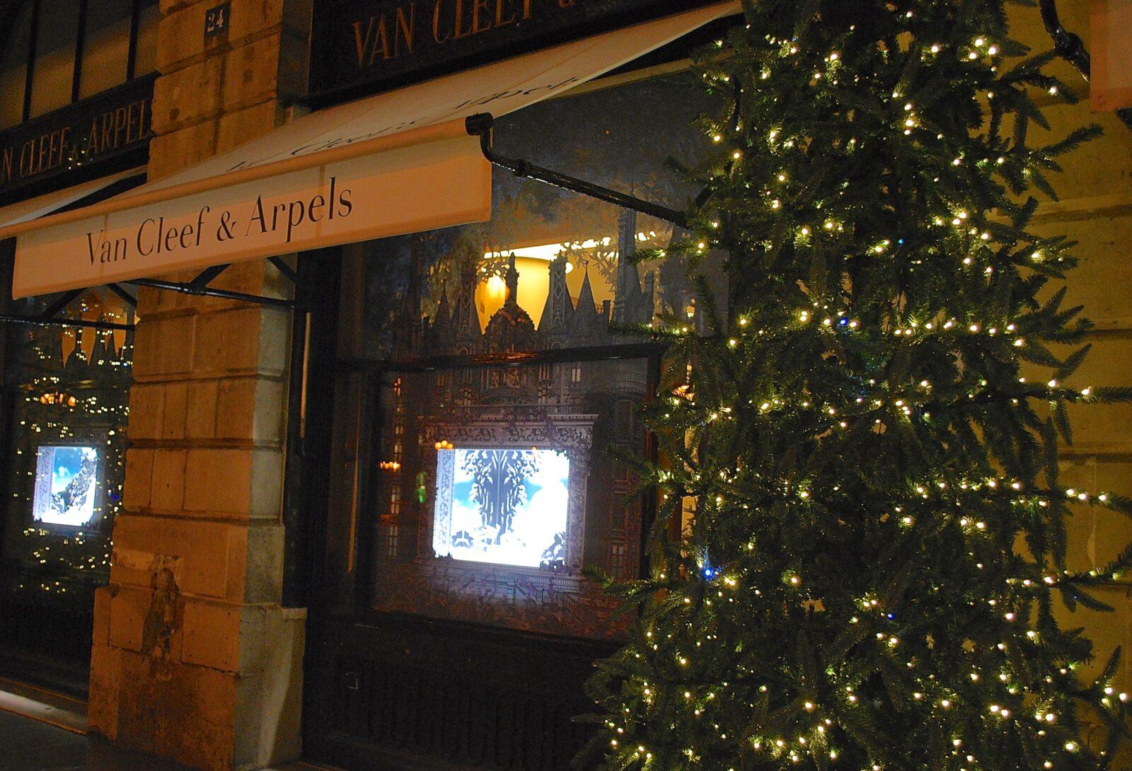 NOEL PLACE VENDÔME ESPRIT JOAILLERIE