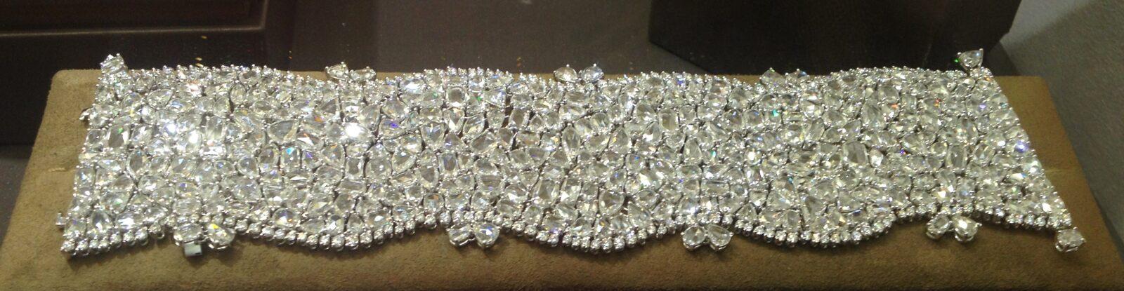 DUBAI IJW ESPRIT JOAILLERIE