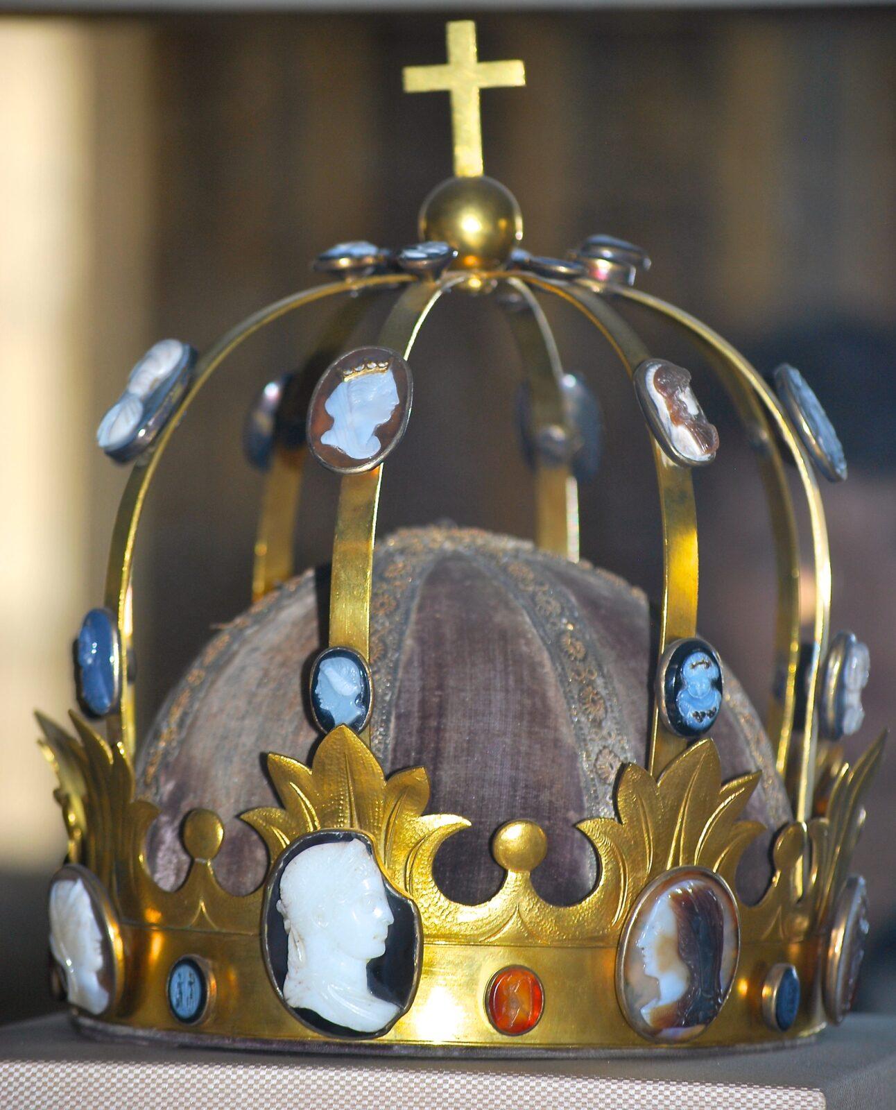 Couronne dite de Charlemagne