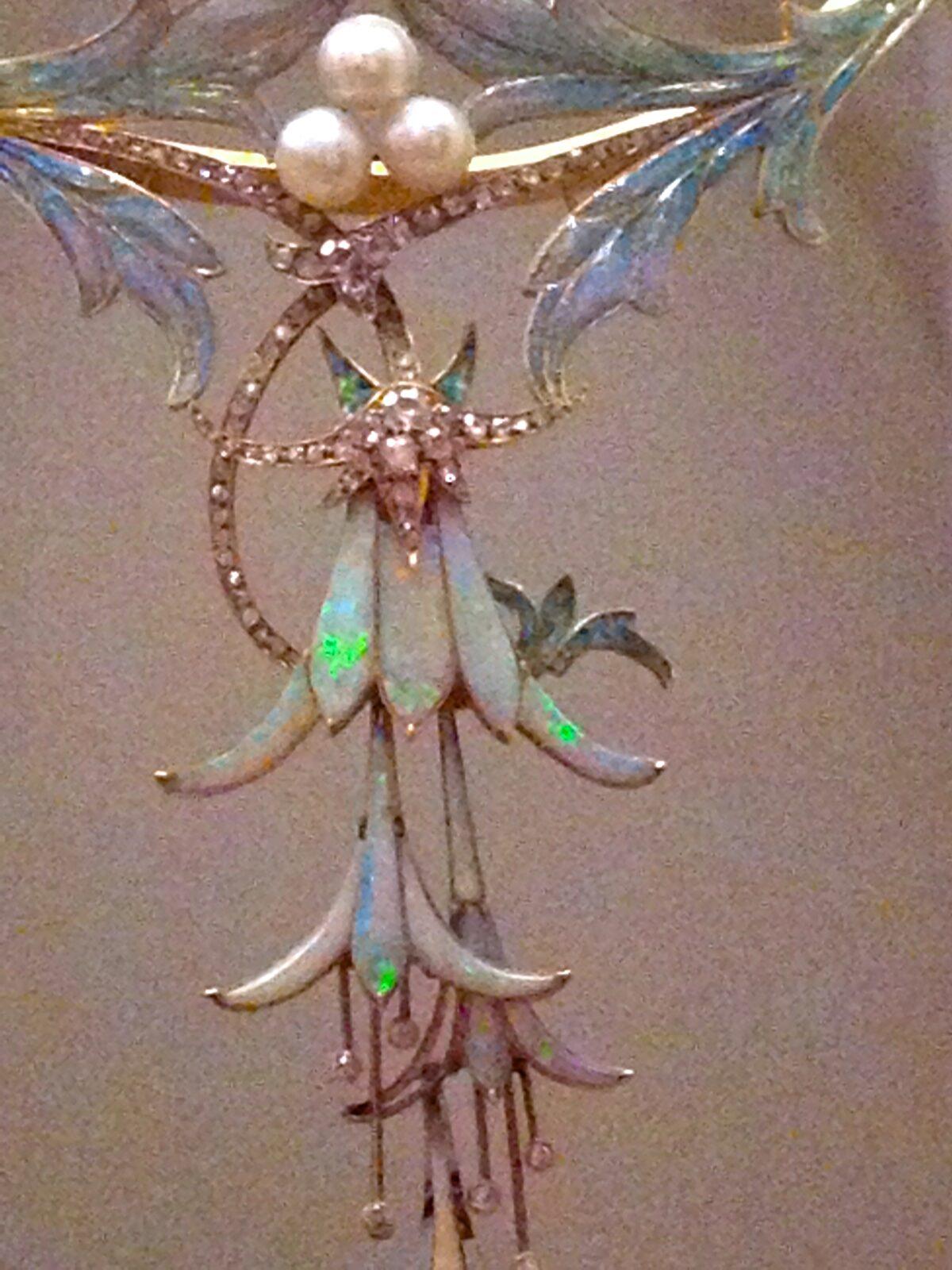 PETIT PALAIS BIJOUX ART NOUVEAU