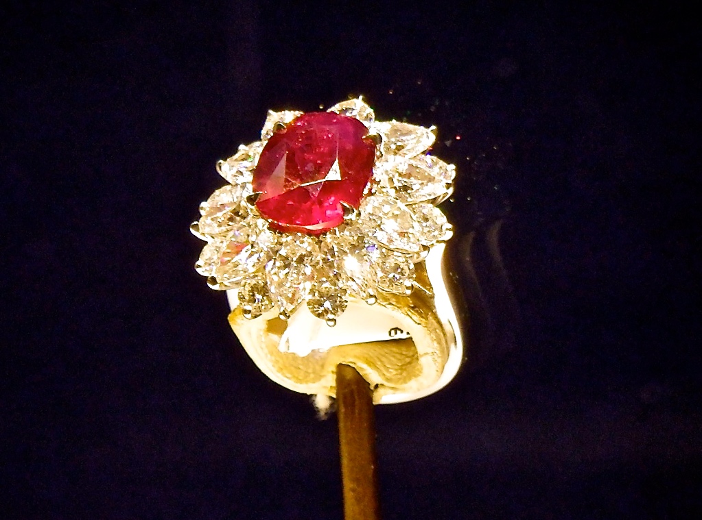 MOON LIGHT PLACE VENDÔME ESPRIT JOAILLERIE 13