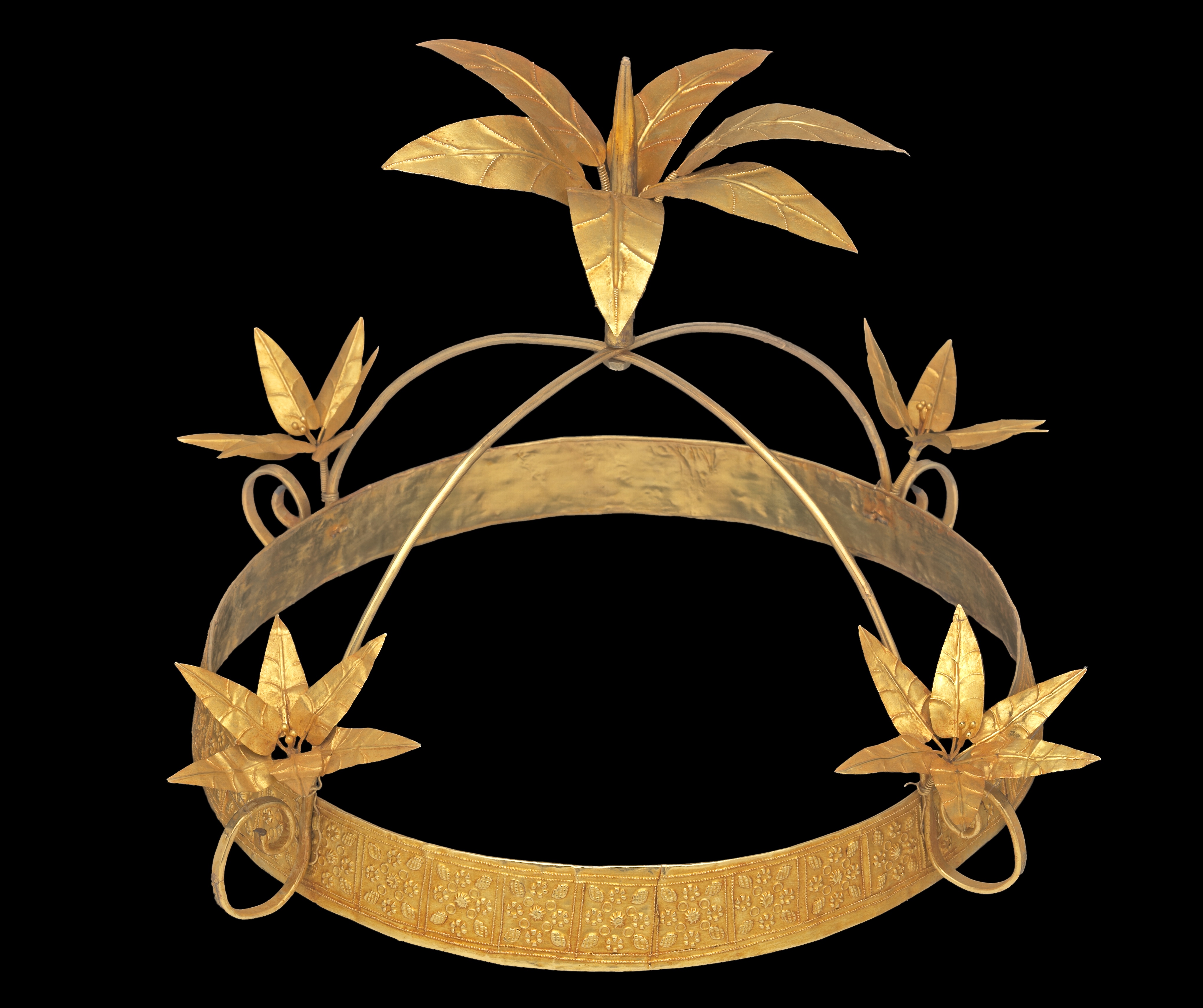 Couronne Indonésie. Or. Xixe-Xex siècle. © Mauro Magliani / Collections Privées
