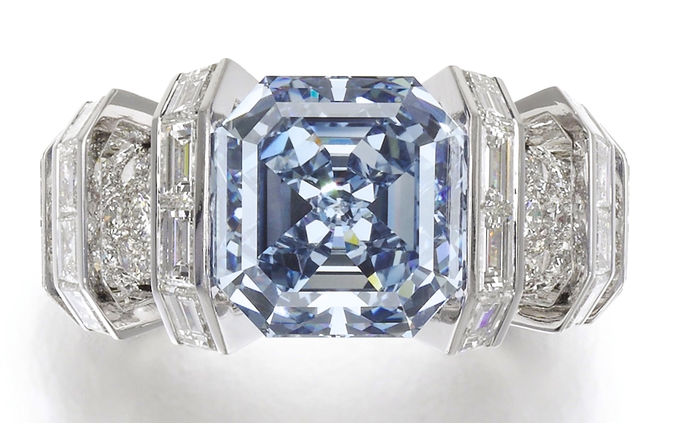 Cartier Bague "The Sky Blue Diamond" Diamant Square-cut fancy vivid blue de 8,01 carats.