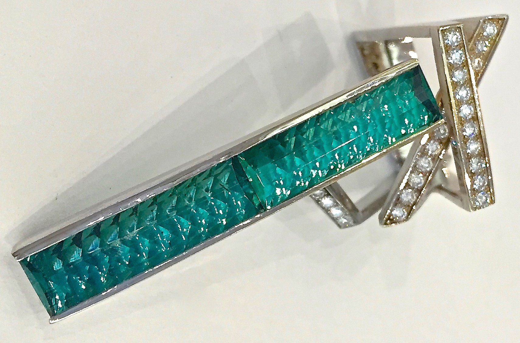 Bague "Yerevan" de Thierry Vendome Tourmalines, Diamants.