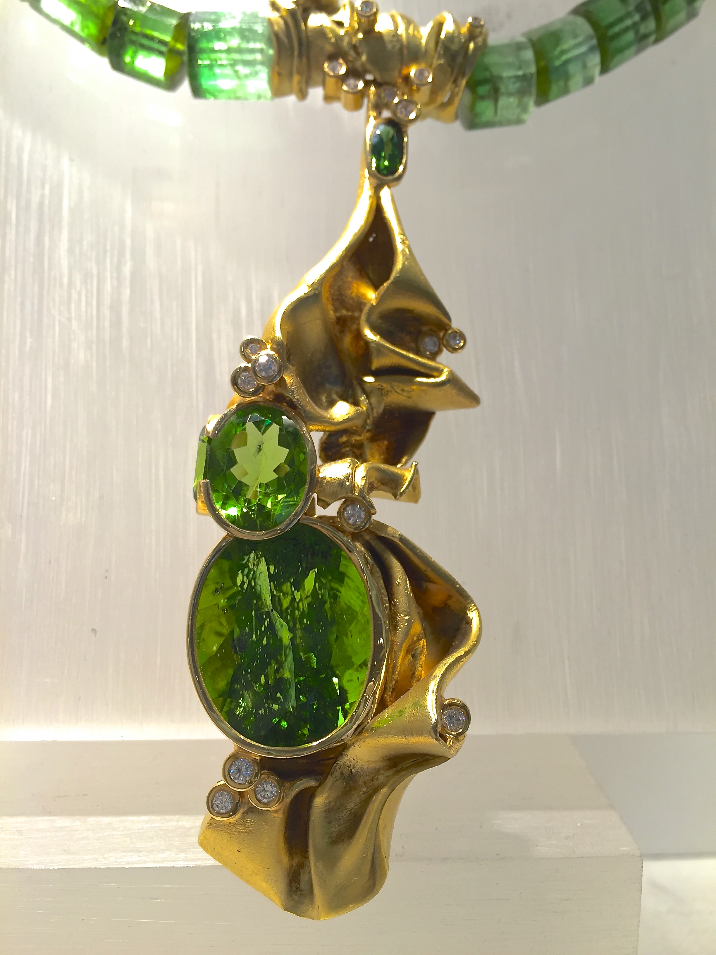 Collier de Thierry Vendome Tourmalines, Diamants, Or.