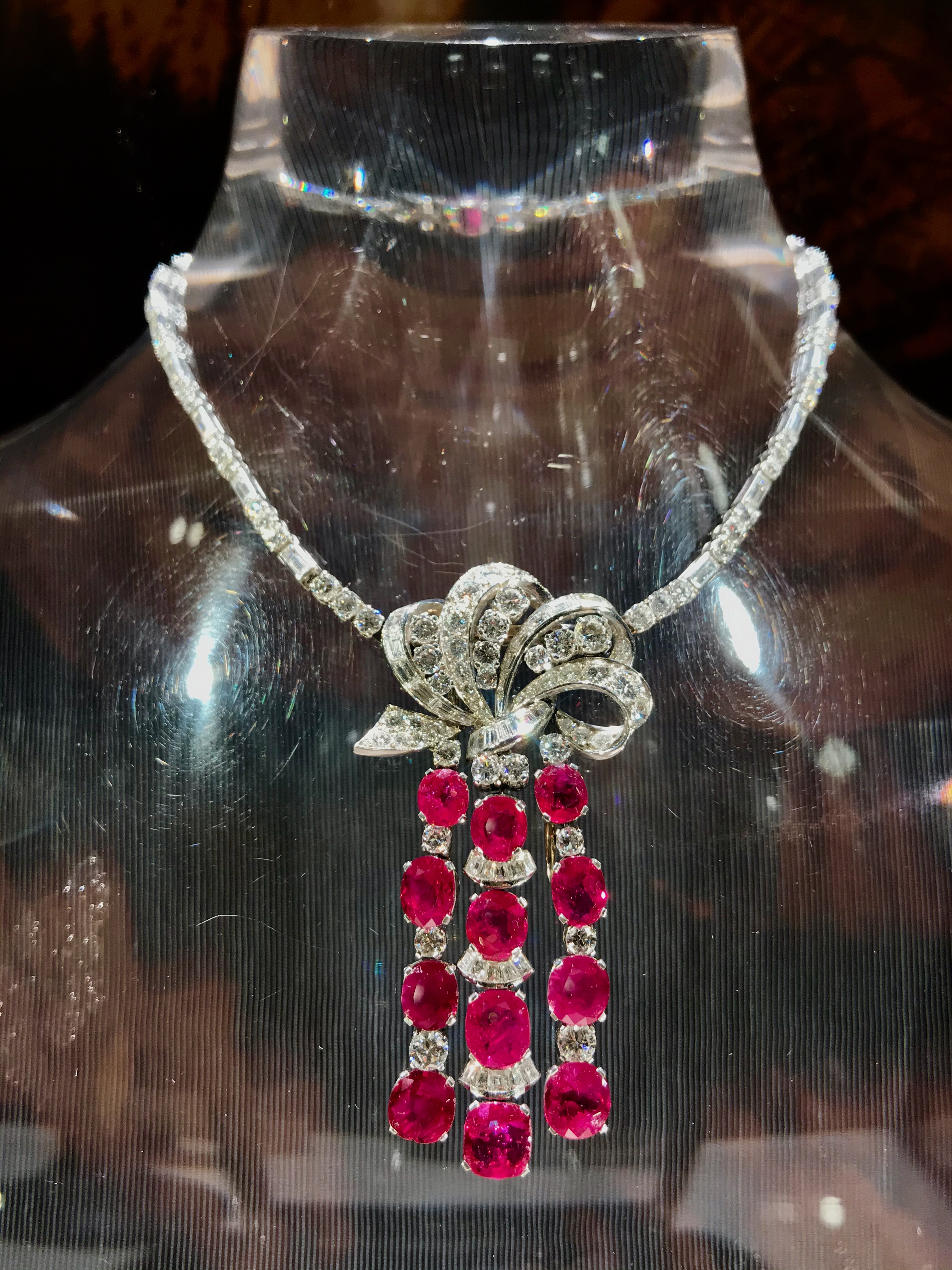 collier Bulgari rubis et diamants, collection héritage