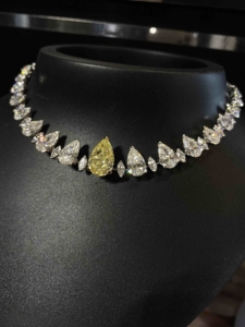 Collier Diamants Messika