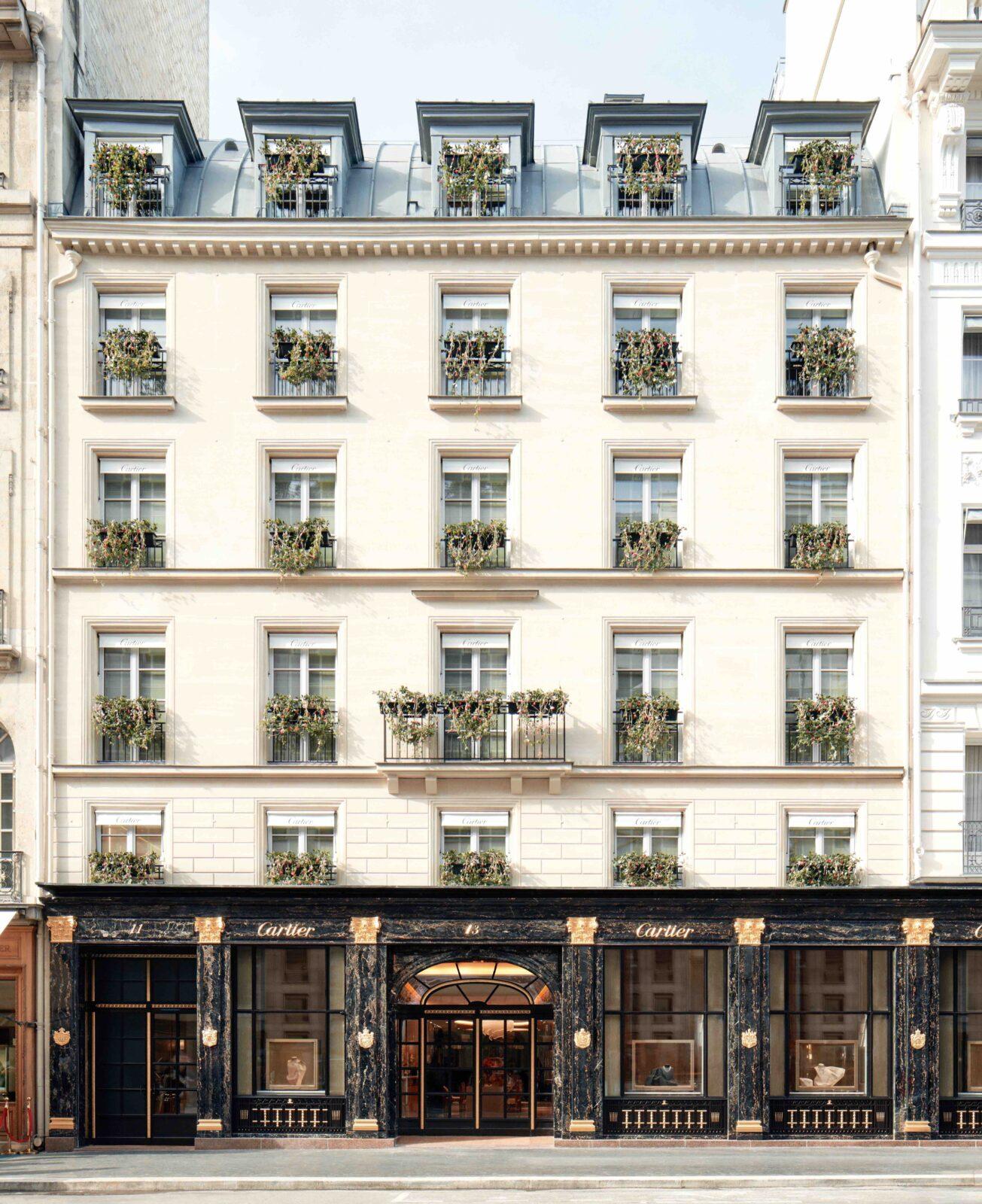 CARTIER LA MÉTAMORPHOSE DE LA RUE DE LA PAIX