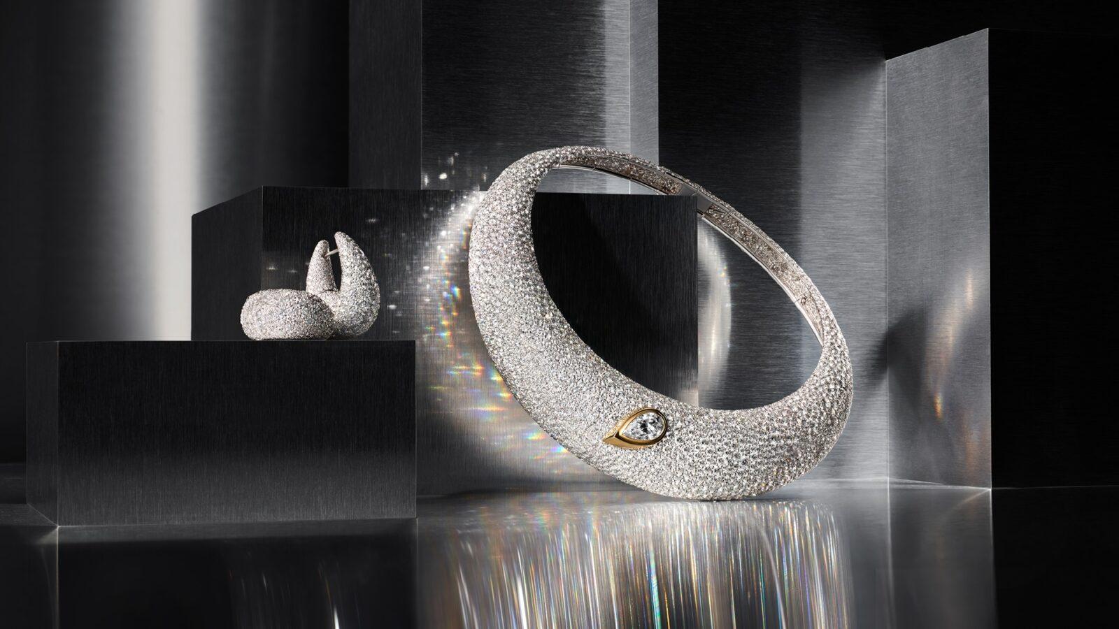 Collier MESSIKA Midnight Sun Opus II White Midnight Sun set © Sébastien Coindre