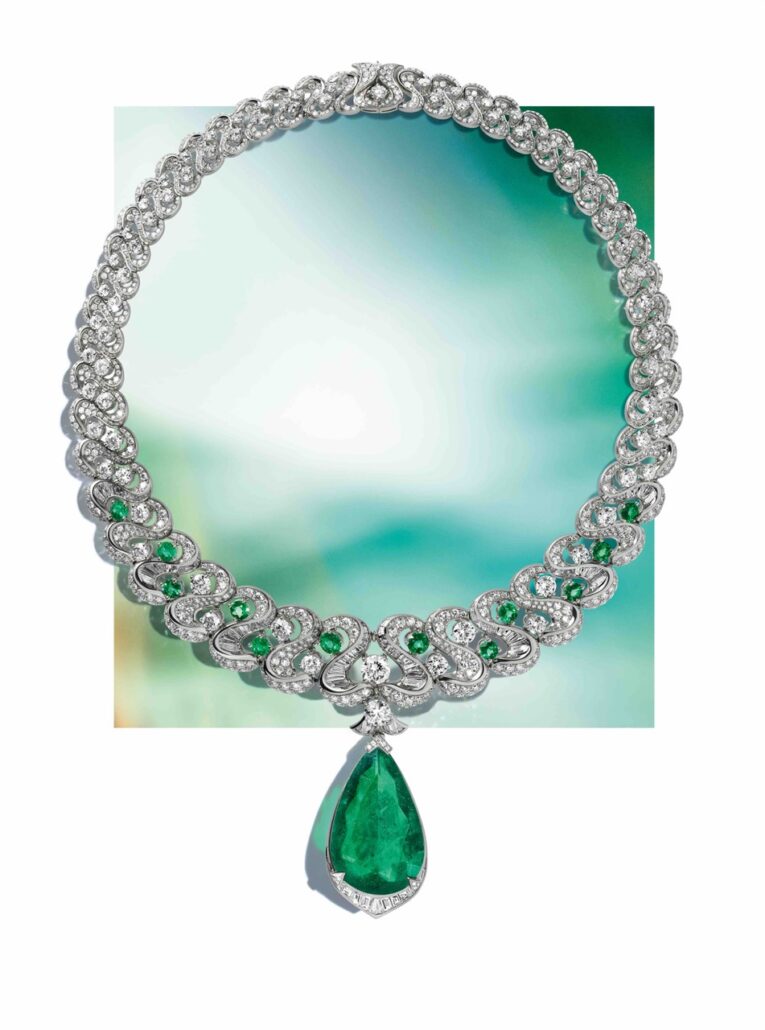 Collier émeraudes et diamants Bvlgari