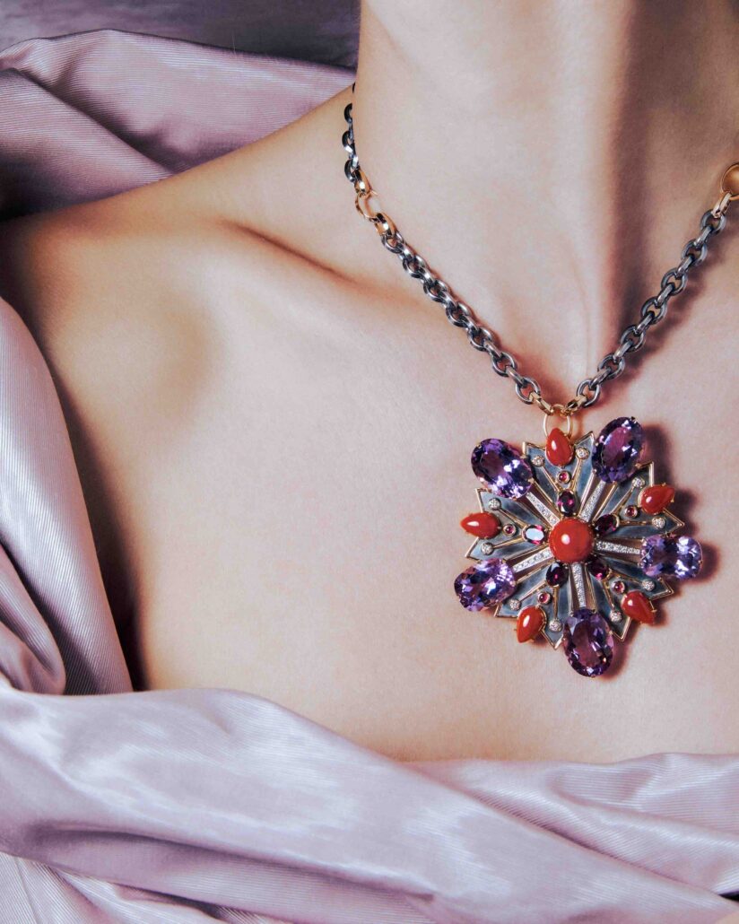 Pendentif corail et améthyste de Elie Top