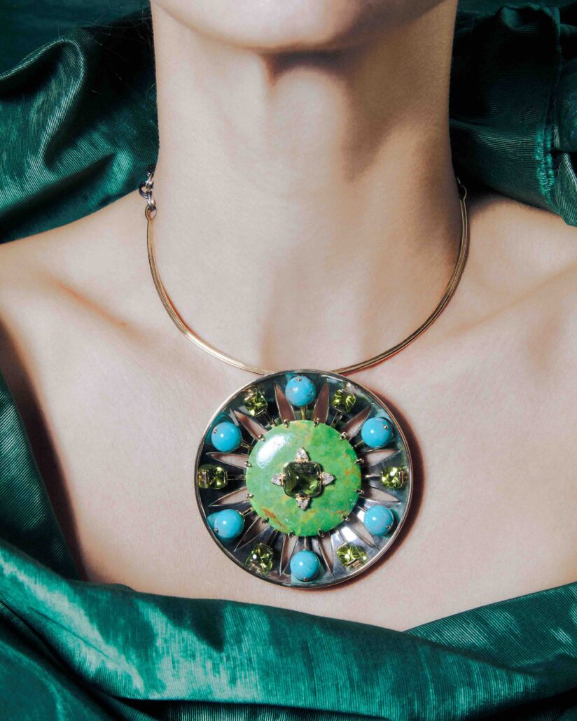 Pendentif serti de turquoises