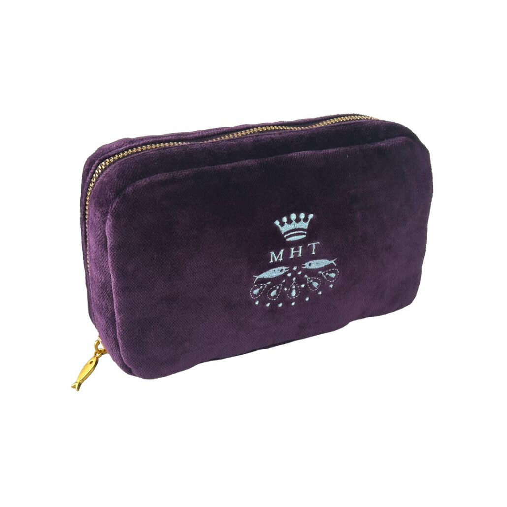 Trousse violette Marie-Héléne de Taillac